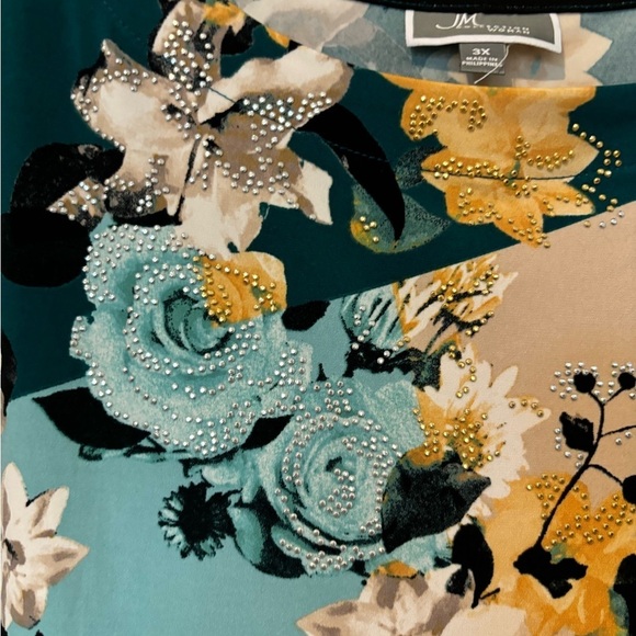 NWOT JM Collection Floral Knit Top with Silver and Gold Mini Studs - Picture 7 of 8